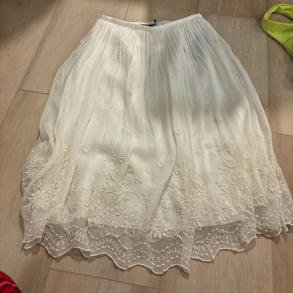 Jon Chiffon Embroidered Skirt